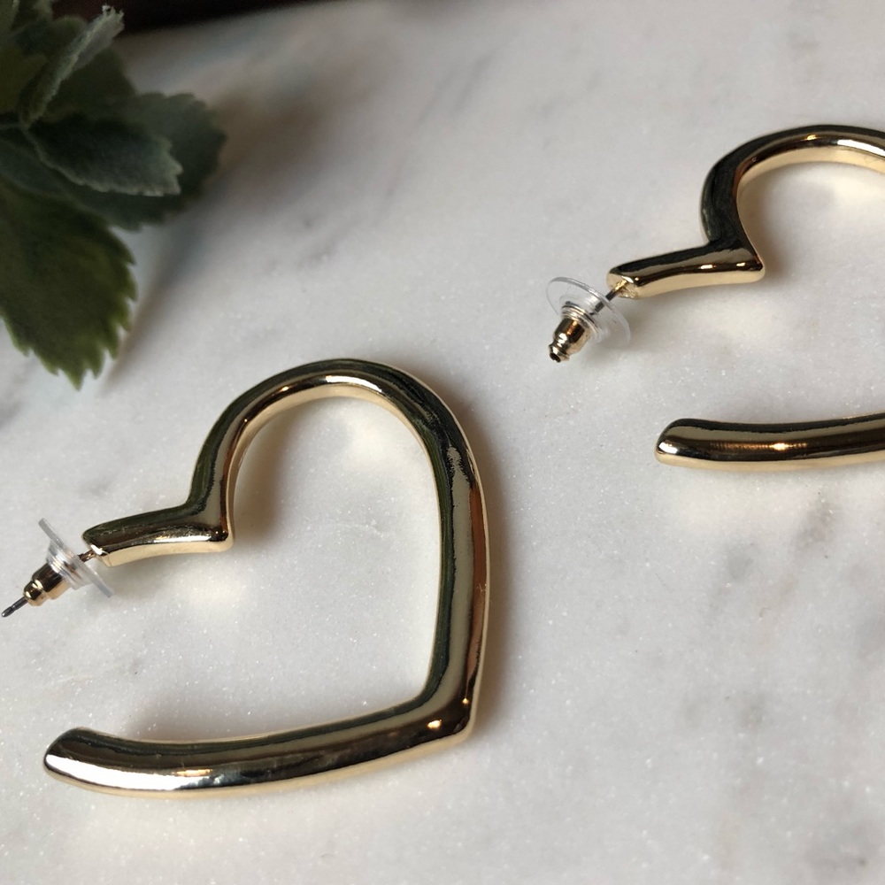 The Remy - Gold Heart Hoops - Picture 3 of 6